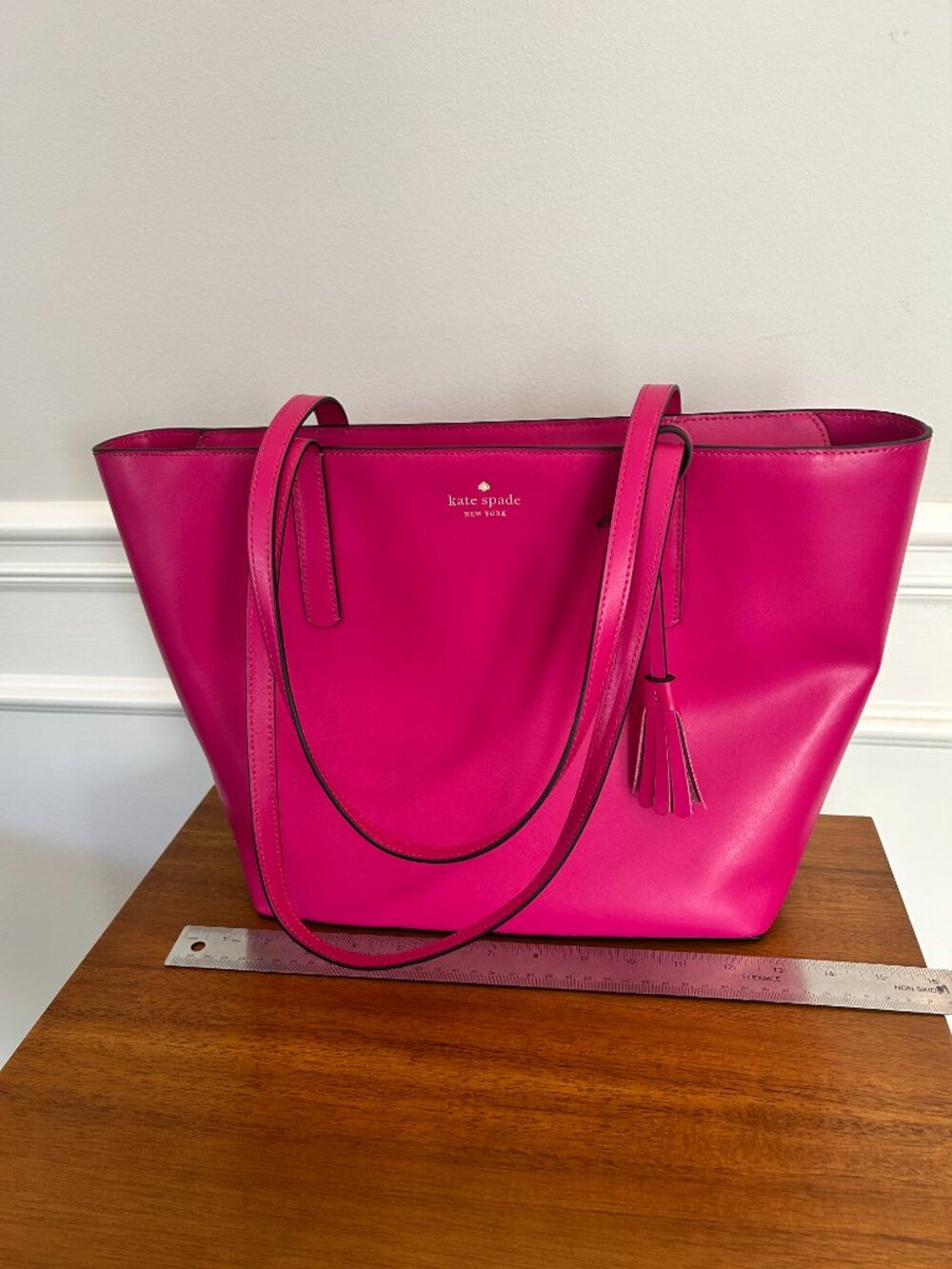 Kate Spade Emilia Large Tote NEVER USED deep magenta gold hardware topzip tassel - Picture 9 of 14